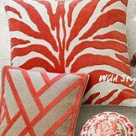 william sonoma pillows